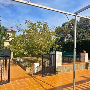 Casa Con Jardin En Сasa de vacaciones